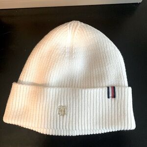 Tommy Hilfiger white hat